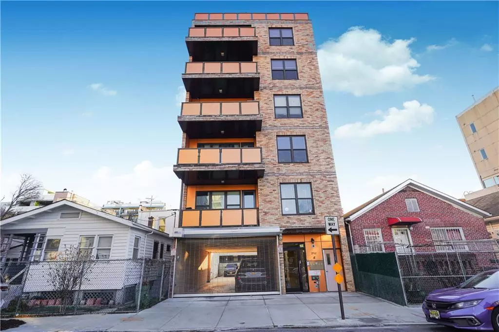 Brooklyn, NY 11235,2961 Brighton 3rd ST #4