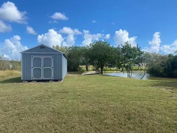 2802 Loop 1781, Rockport, TX 78382