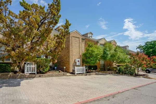 5565 Preston Oaks Road #131, Dallas, TX 75254