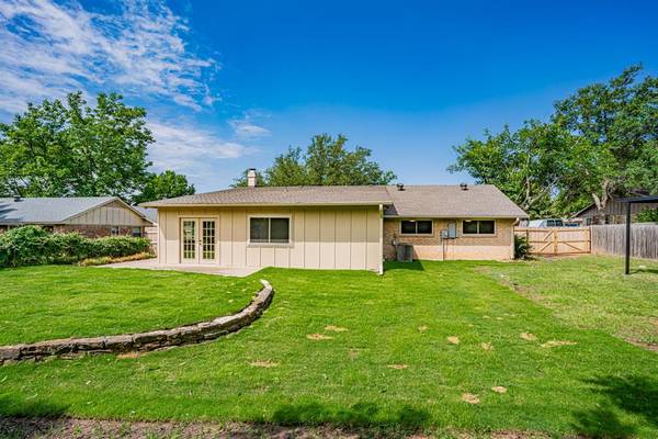 Granbury, TX 76049,5327 Mission Circle