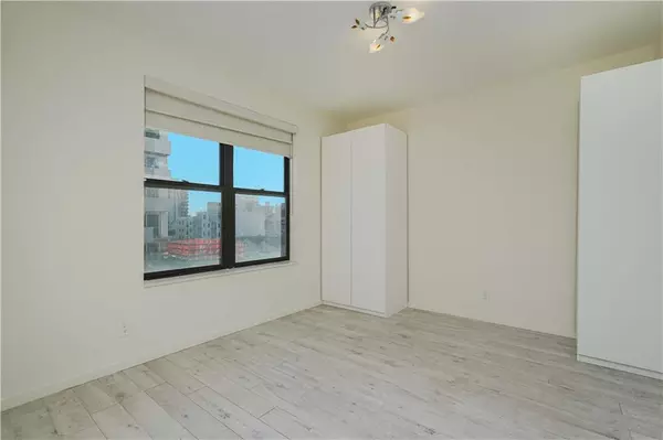 Brooklyn, NY 11235,2961 Brighton 3rd ST #4