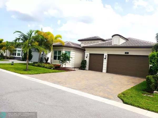 Boynton Beach, FL 33473,9870 Pecorino Isle