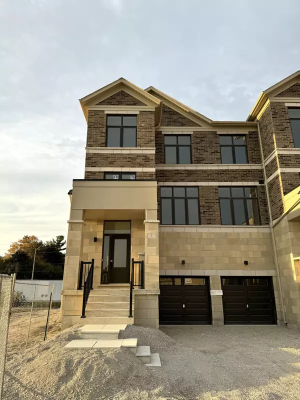 1 Millman LN,  Richmond Hill,  ON L4S 1N7