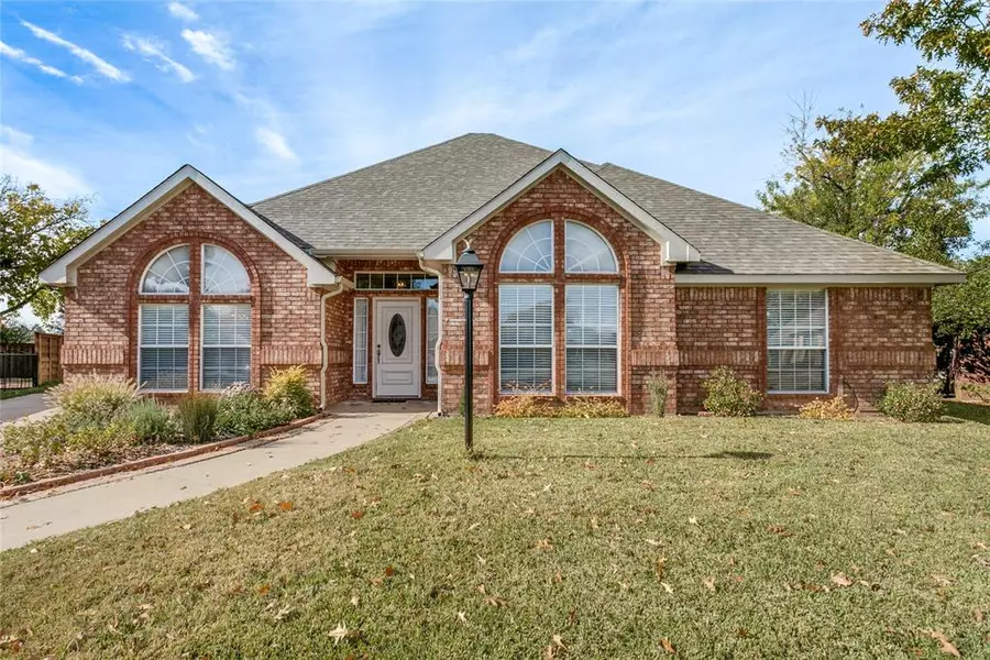 1517 Forest Meadows Court, Bedford, TX 76021