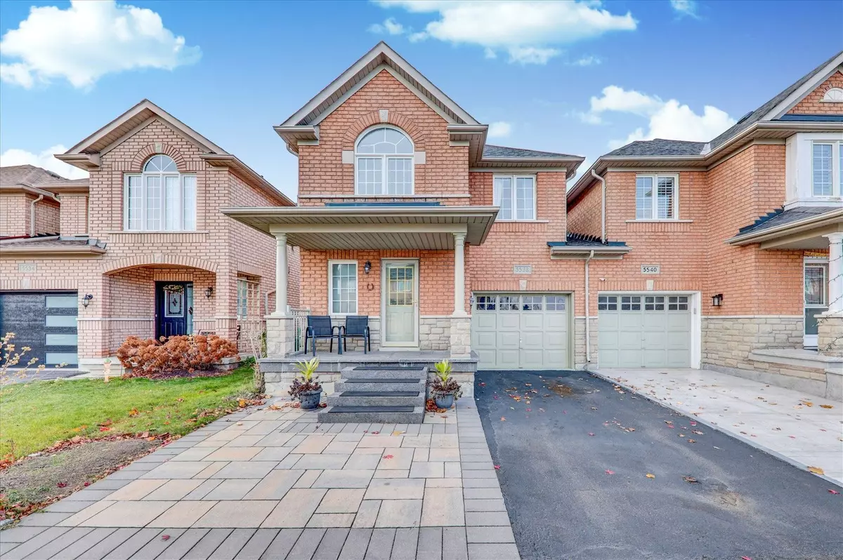 Mississauga, ON L5M 7M7,5538 FRESHWATER DR