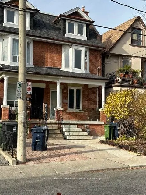 Toronto W02, ON M6H 2Z7,78A Westmoreland AVE