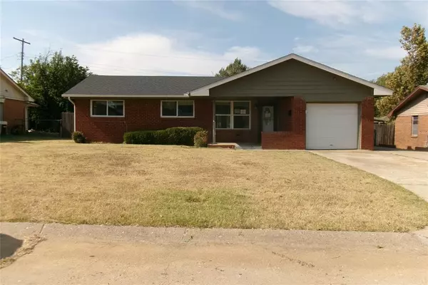 1806 S Dille Avenue, El Reno, OK 73036