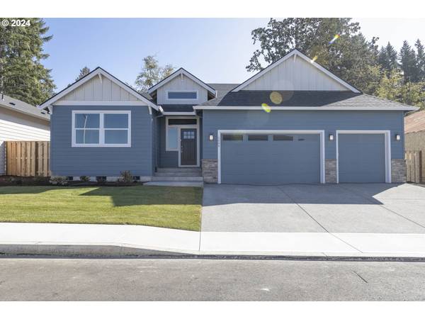 3403 NE Justus AVE, Estacada, OR 97023