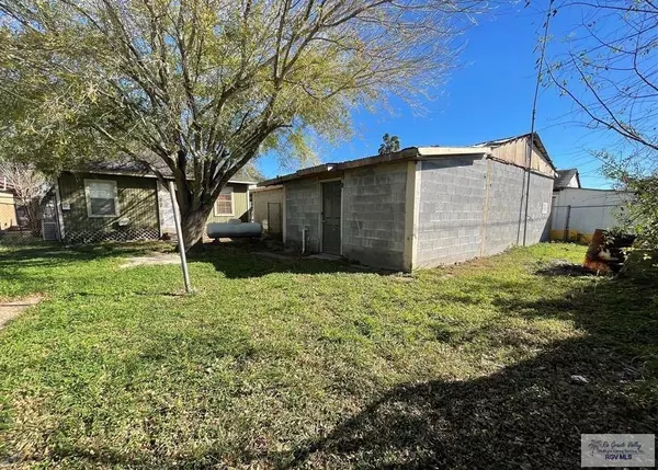 Weslaco, TX 78599,7107 SYLVIA HANDY ST