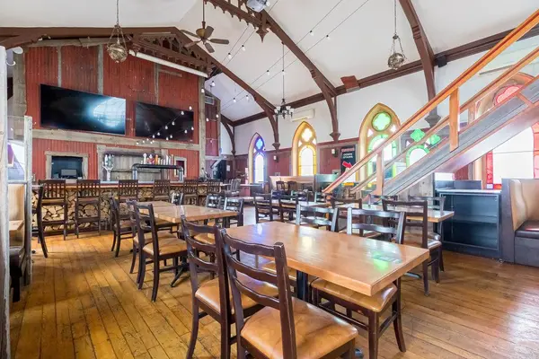 Hamilton, ON L8J 2V8,2251 Rymal RD E