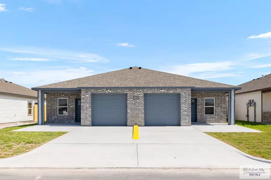 2429 S VALLEY CIR, La Feria, TX 78559