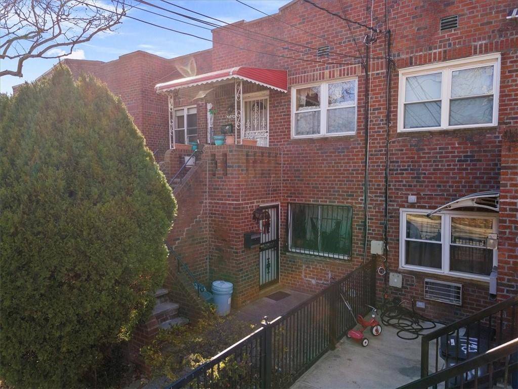 Brooklyn, NY 11236,1146 East 84th ST