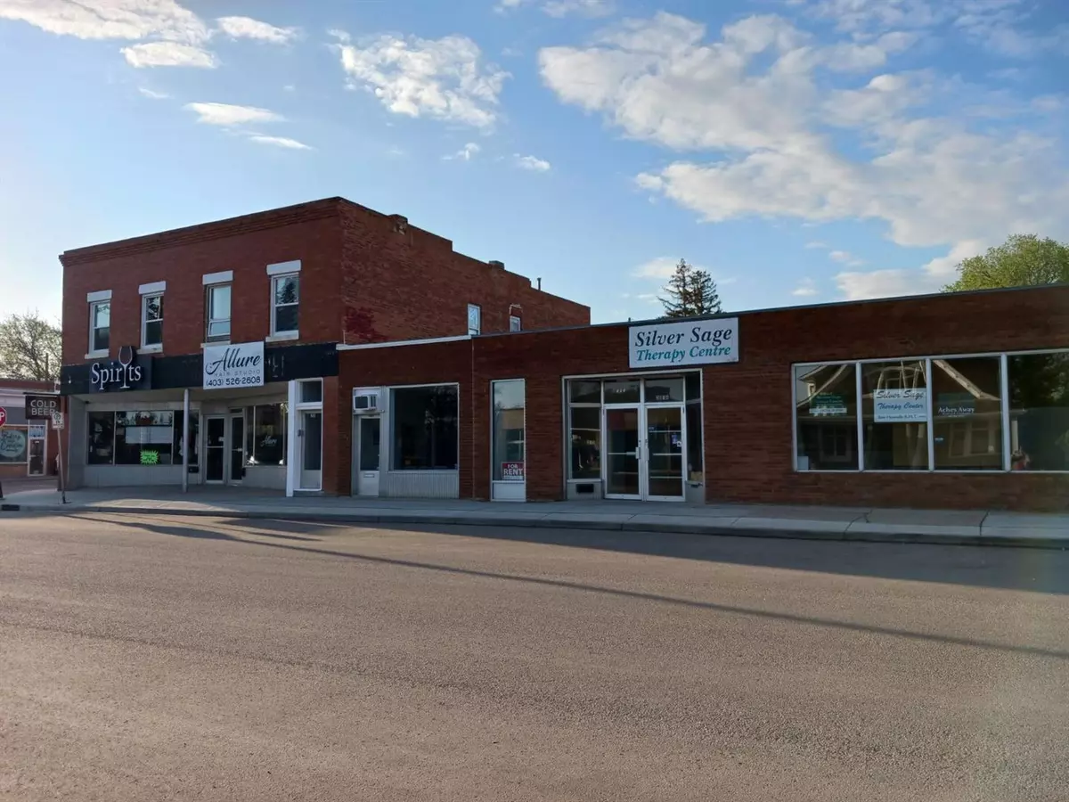 Medicine Hat, AB T1A 0R3,391 Aberdeen ST Southeast