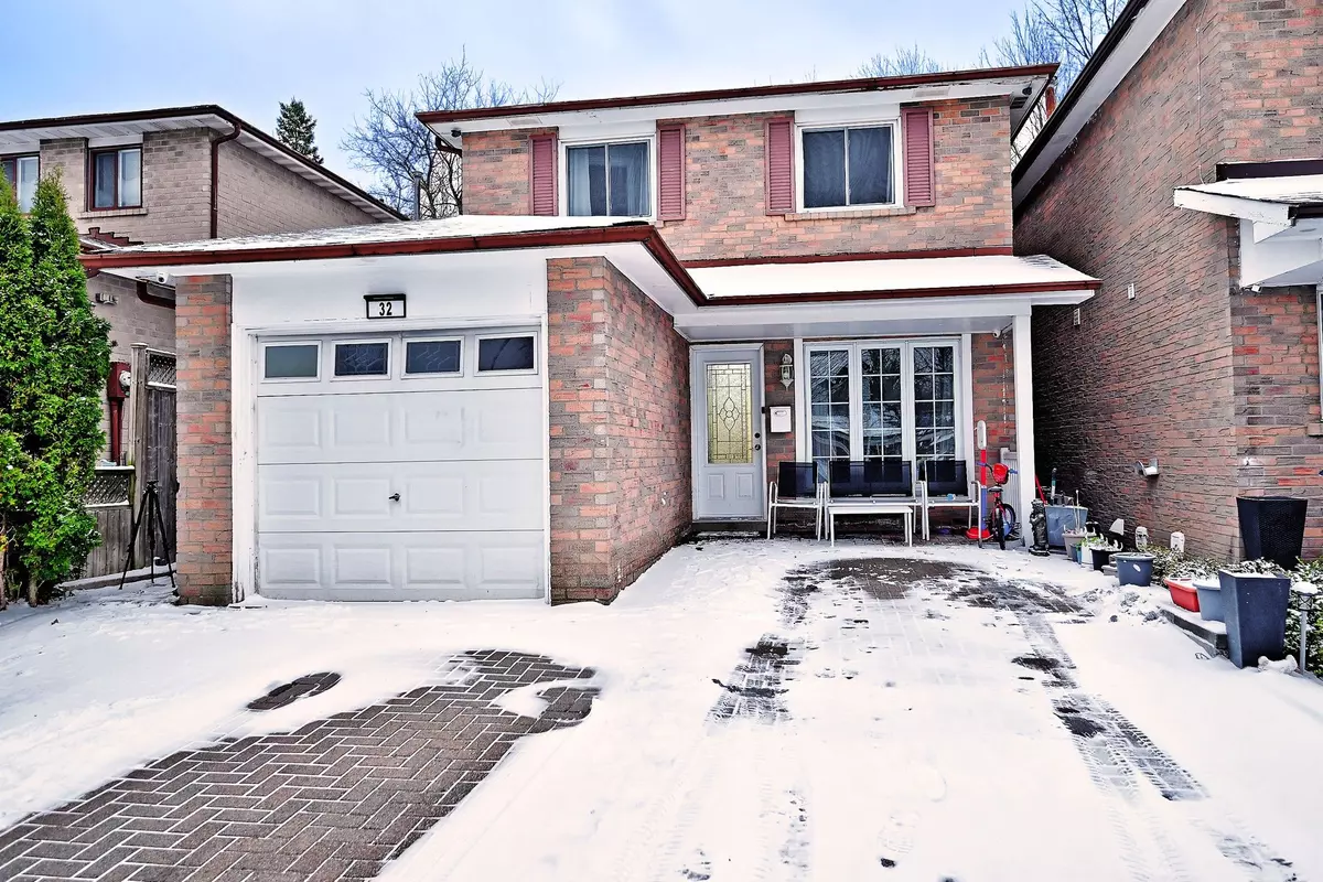 Brampton, ON L6Z 1N3,32 Barrington CRES