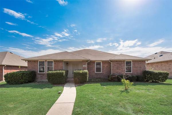 3049 Dusty Ridge Drive, Rockwall, TX 75032