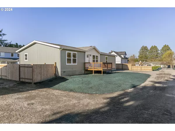 Kelso, WA 98626,235 LEXINGTON AVE