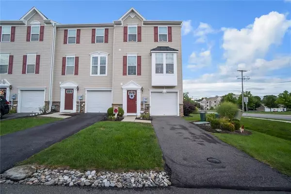 Palmer Twp, PA 18045,2 White Rose Lane