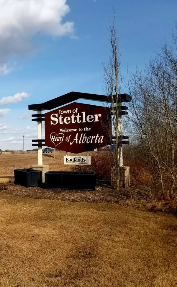 Rural Stettler No. 6 County Of, AB T0C 2L0,4202 38 A Street Close