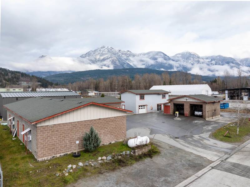 7318 INDUSTRIAL WAY, Pemberton, BC V0N 2L0