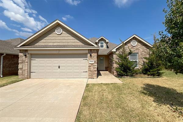 753 Christian Lane, Yukon, OK 73099