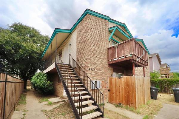 4832 Wellesley Avenue, Fort Worth, TX 76107