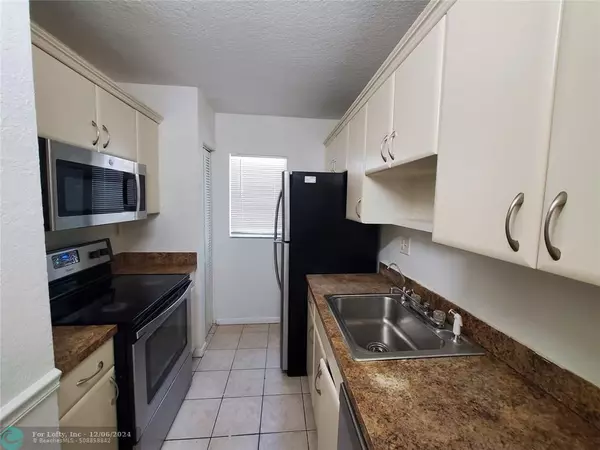 Coral Springs, FL 33065,3278 Coral Ridge Dr  #3278