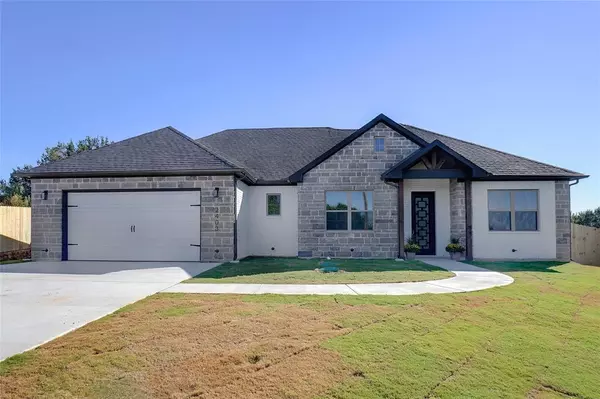 Granbury, TX 76048,2403 Duro Court