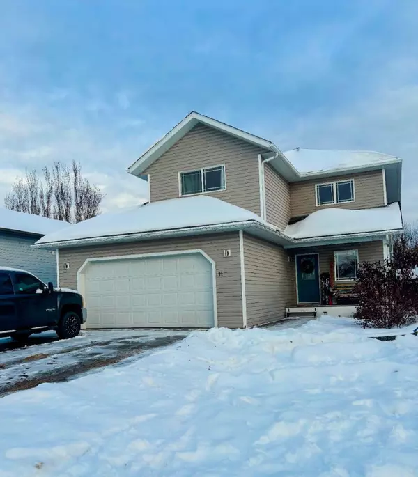 11 Sparrow Cres, Whitecourt, AB T7S 0A5