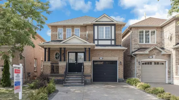 28 Slessor LN, Brampton, ON L6P 1L8