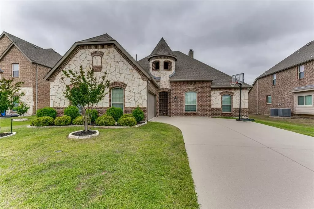 Sachse, TX 75048,7102 Parkwood Drive