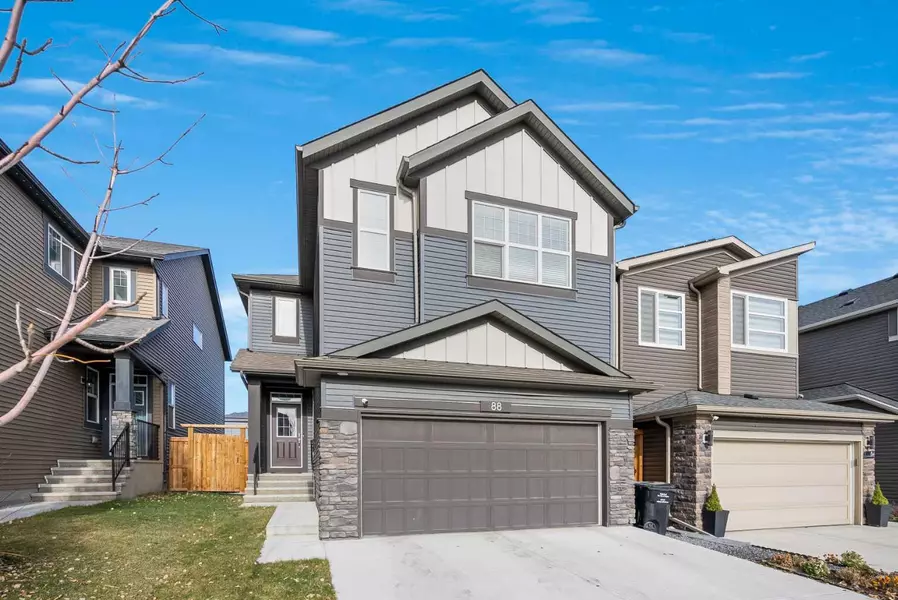 88 Belmont TER SW, Calgary, AB T2X 4H5