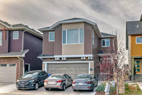 Calgary, AB T3J 0V5,37 Savanna GRV NE