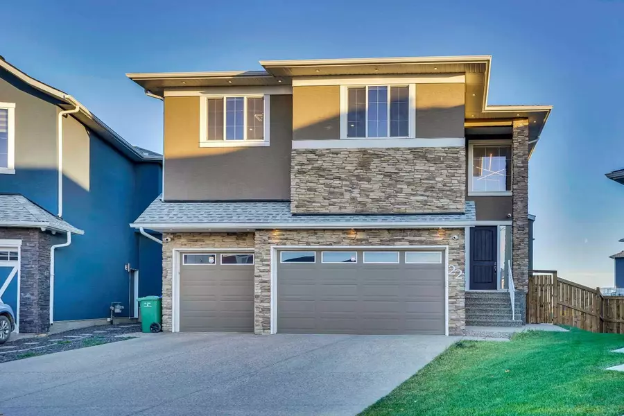 22 Chelsea Bay, Chestermere, AB T1X 1Z3