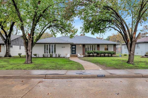 5019 Menefee Drive, Dallas, TX 75227