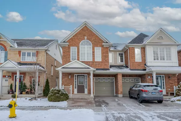 Whitchurch-stouffville, ON L4A 0A3,23 JAMESWAY CRES