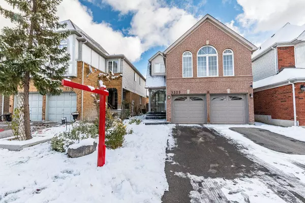 5223 Ruperts Gate DR, Mississauga, ON L5M 5W3