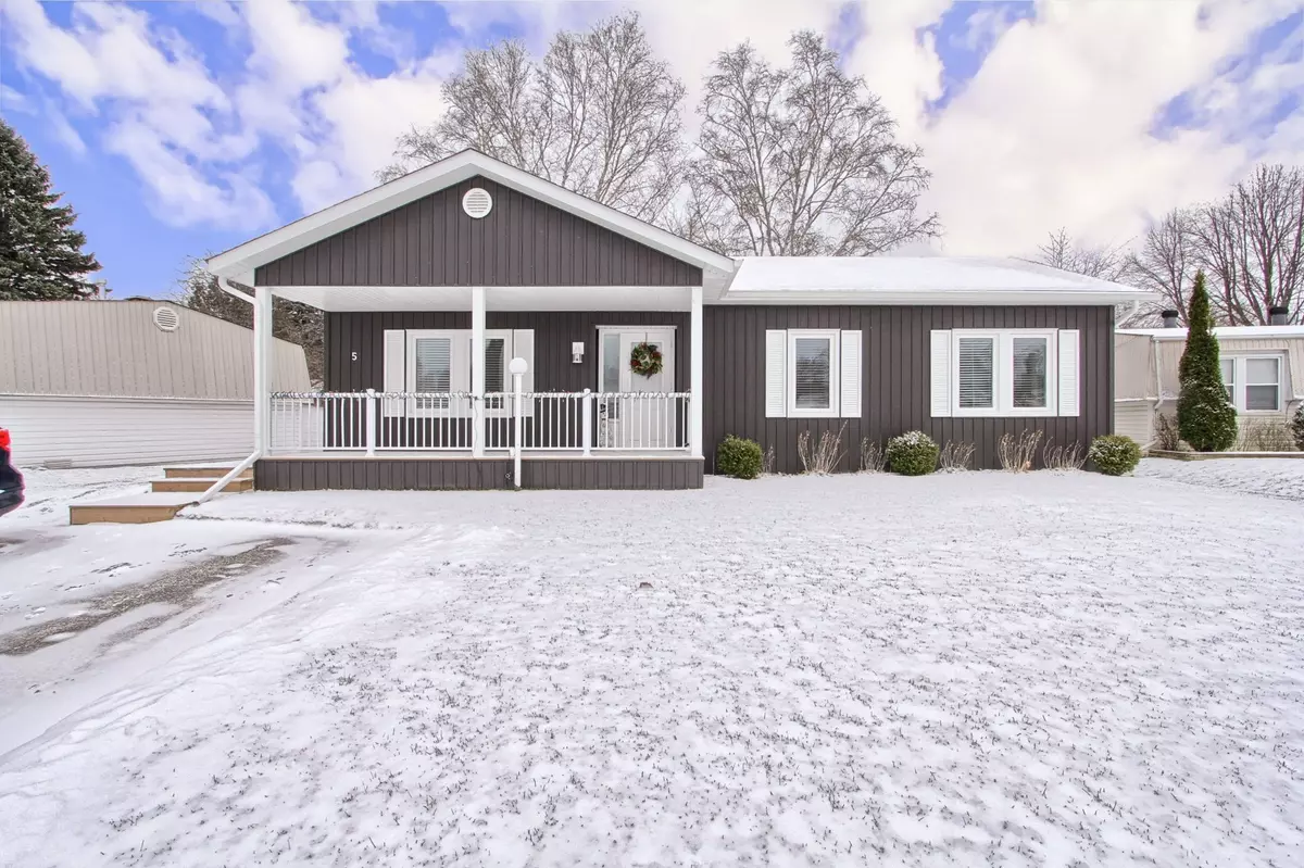 Innisfil, ON L9S 1P6,5 Nettles Cove N/A