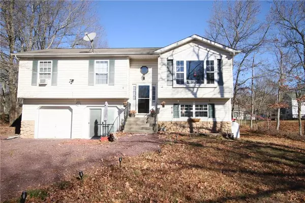 189 Chippewa Trail, Penn Forest Township, PA 18210