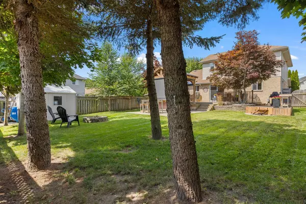 Thames Centre, ON N0L 1G3,56 Mapleridge CRES