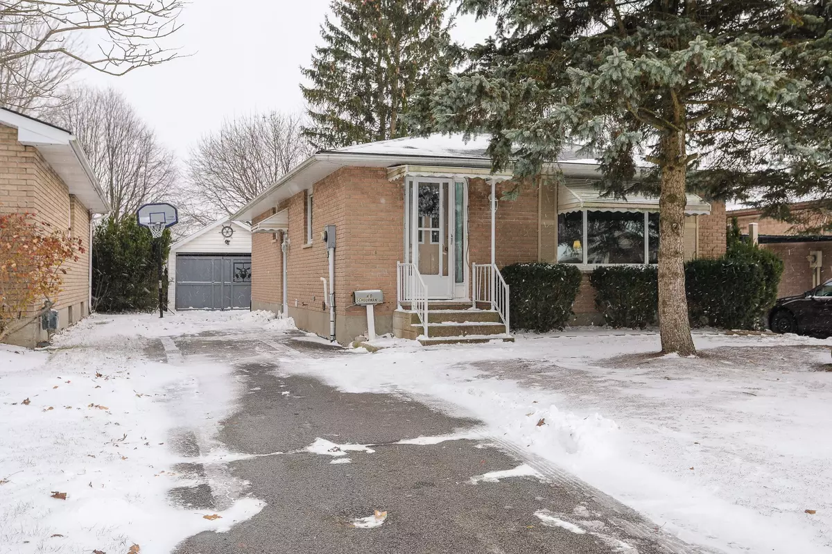 Aylmer, ON N5H 3B1,109 DUFFERIN ST