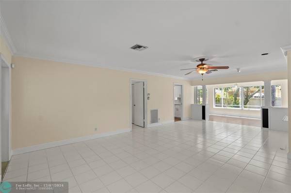 Boca Raton, FL 33432,270 NW 3rd Ct