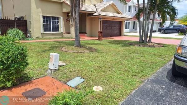 Hialeah, FL 33015,18648 NW 78th Ct