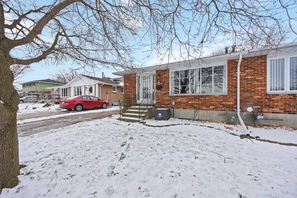 Sarnia, ON N7S 4K5,317 Trudeau DR