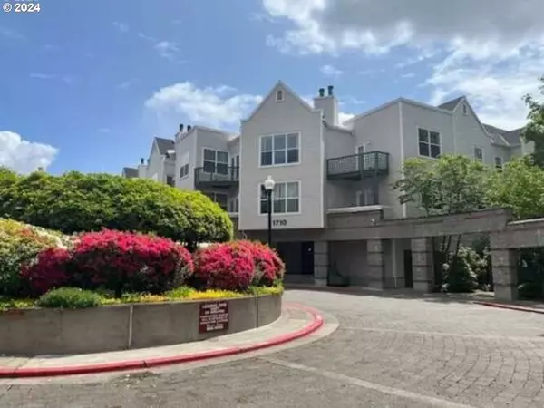 1710 S HARBOR WAY #405, Portland, OR 97201