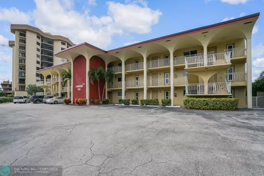 505 N Riverside Dr  #7, Pompano Beach, FL 33062