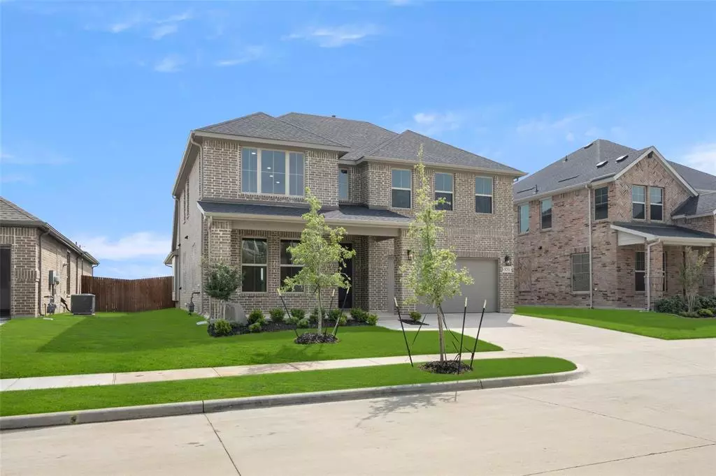 Mansfield, TX 76063,920 Hawthorn Lane