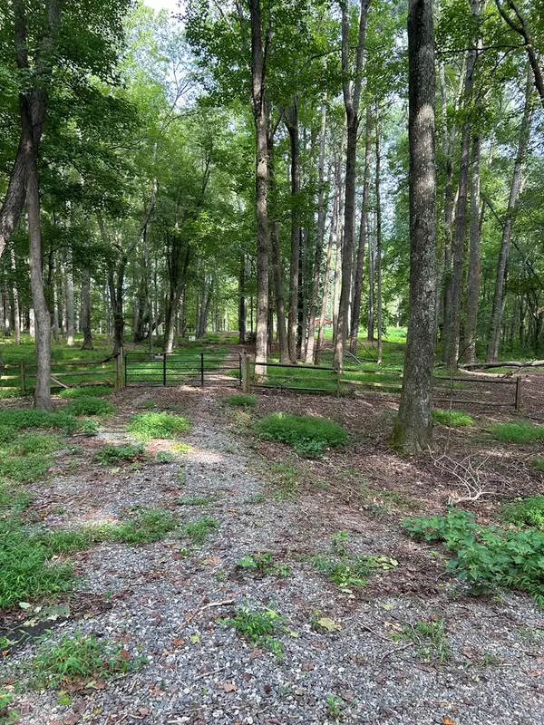 Lot 037 Crosshills RD, Heathsville, VA 22473