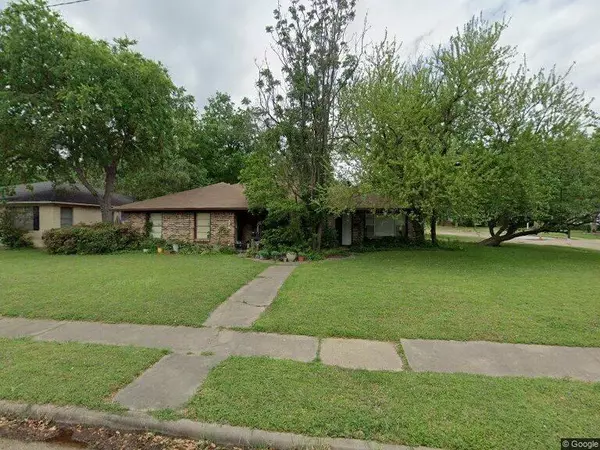 6704 Ascot Lane,  Dallas,  TX 75214