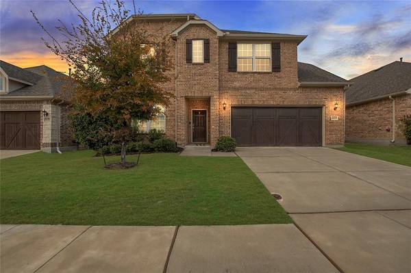 3225 Lakewood Bluffs Trail, Carrollton, TX 75010