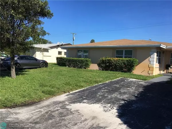 214 NE 9th Ave, Deerfield Beach, FL 33441